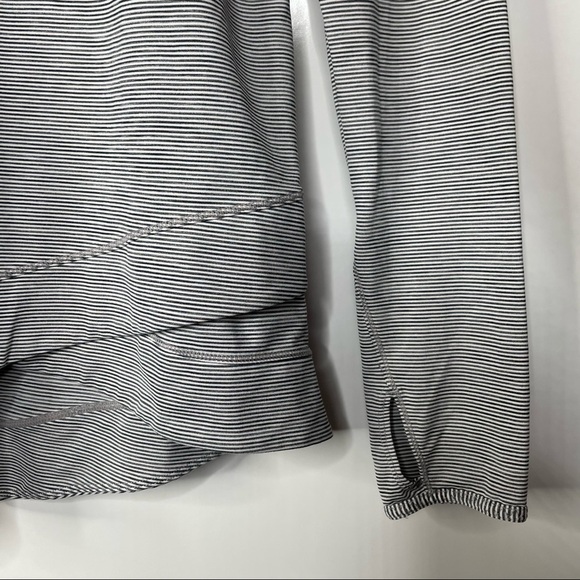 Zella Scoop Back Striped Activewear Long Sleeve Top Small - Picture 3 of 7